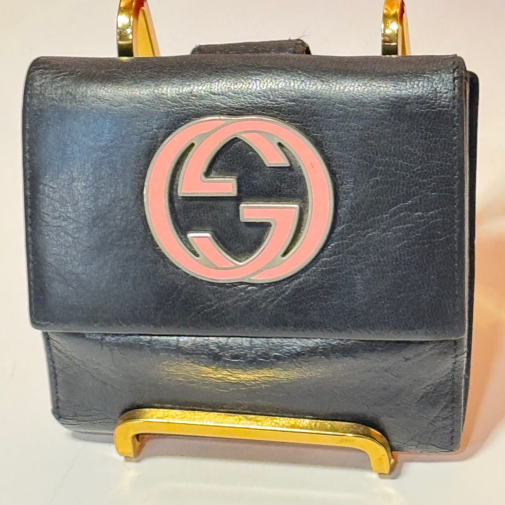 Gucci Black Leather Wallet with Pink Logo - Picture 15 of 15